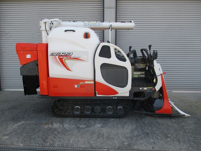 コンバイン ER323GW 写真２