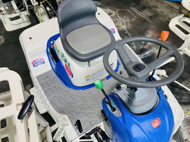 田植機 PQ4-KS 写真６