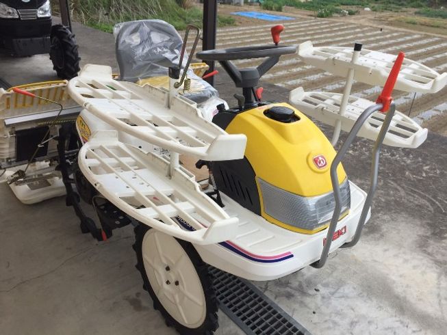 田植機 PPS4 写真２