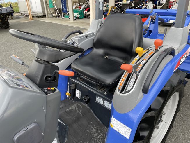 トラクター TH185B 写真３