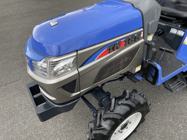 トラクター TH185B 写真２