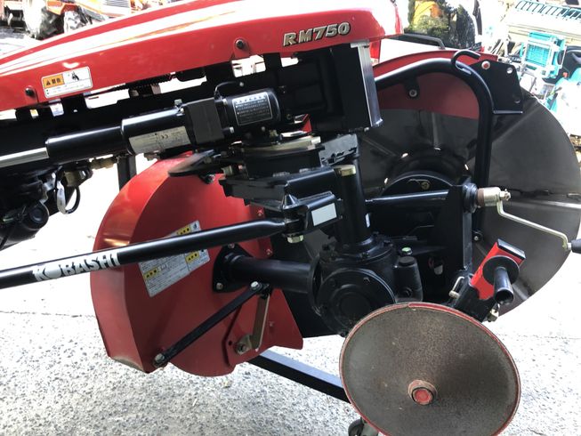 畦塗機 RM750H 写真５
