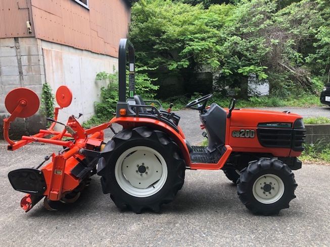 トラクター GB200（F） 写真４