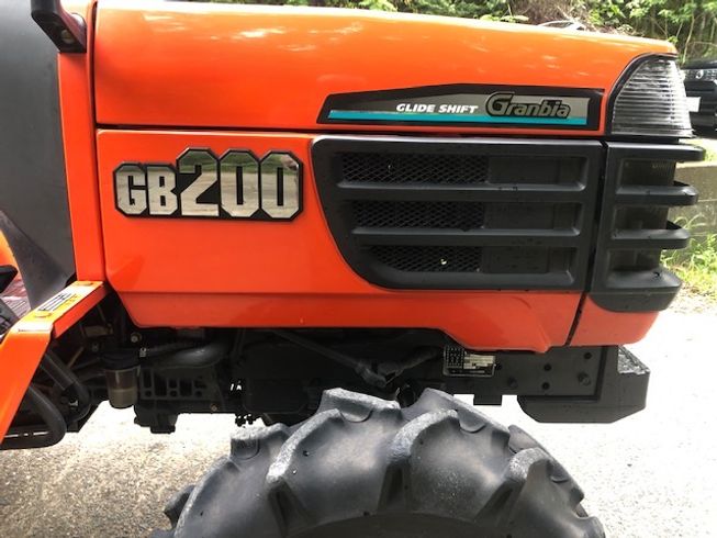 トラクター GB200（F） 写真５