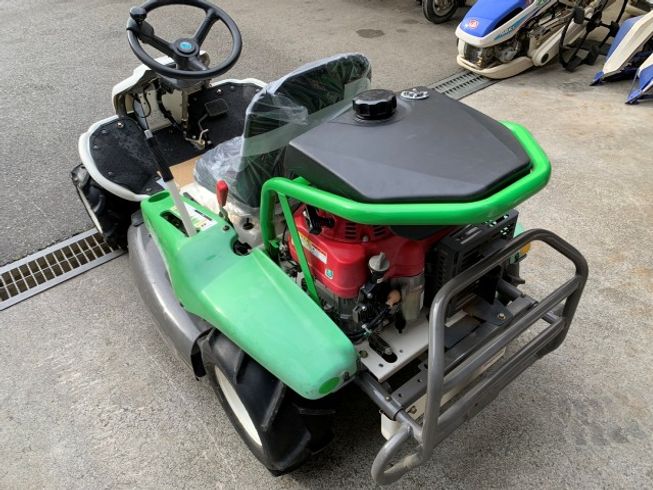 草刈機 RM83G 写真３