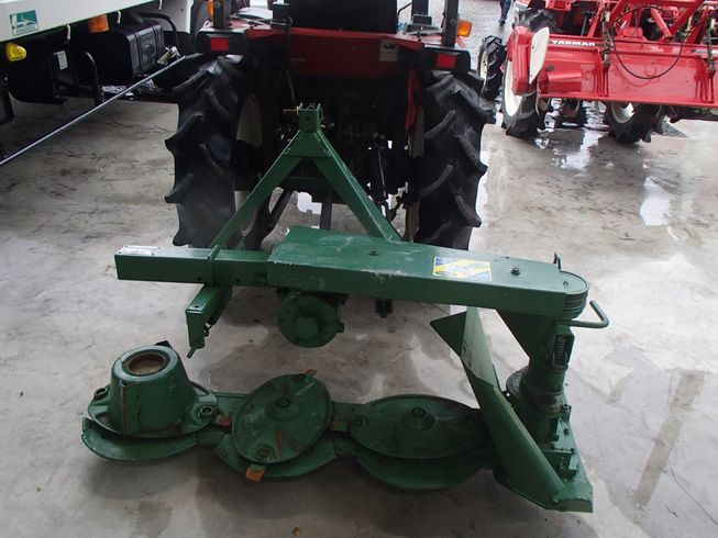 トラクター Ｆ-180ＤＶＰＵ作業機仕様 写真５