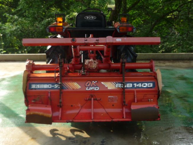 トラクター F215D 写真６