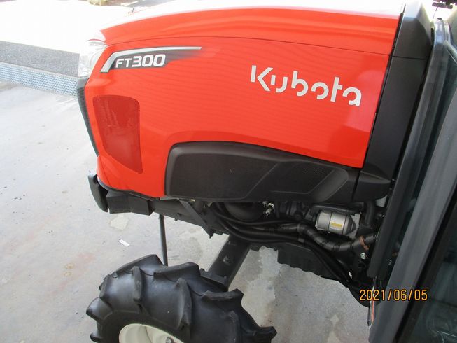 トラクター FT300FQMAE 写真５