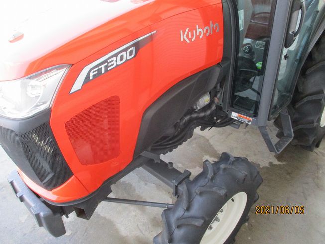 トラクター FT300FQMAE 写真６