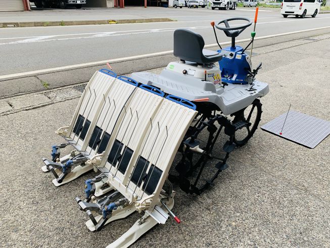 田植機 PPZ4 写真４