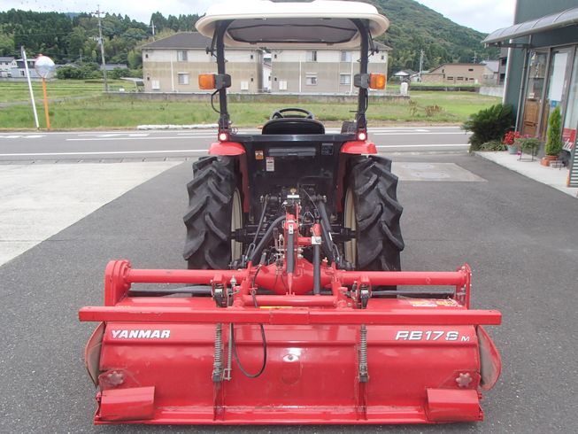 トラクター ＥＧ227-ＶＵＫＳ7Ｍ 写真４