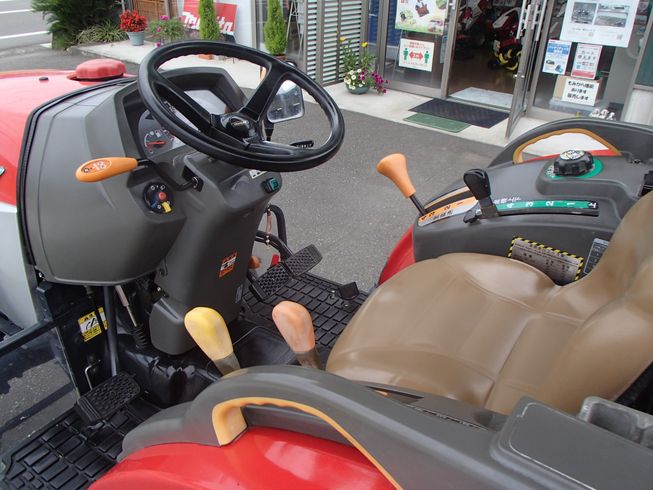 トラクター ＥＧ227-ＶＵＫＳ7Ｍ 写真７