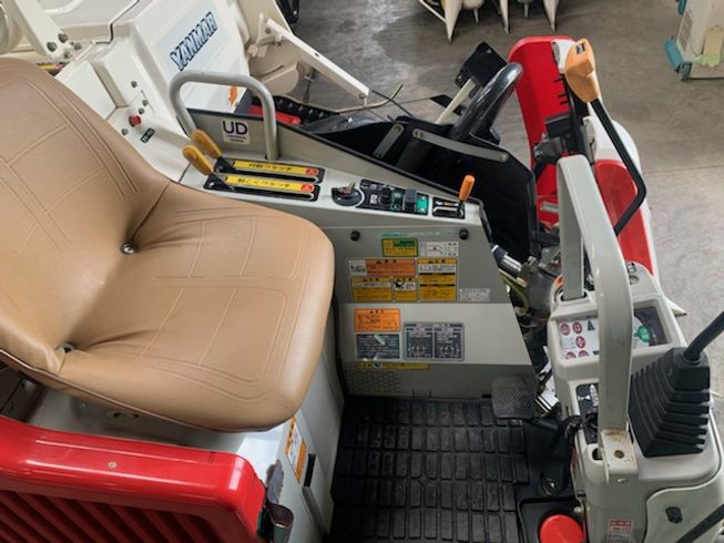 コンバイン Ee211 写真６