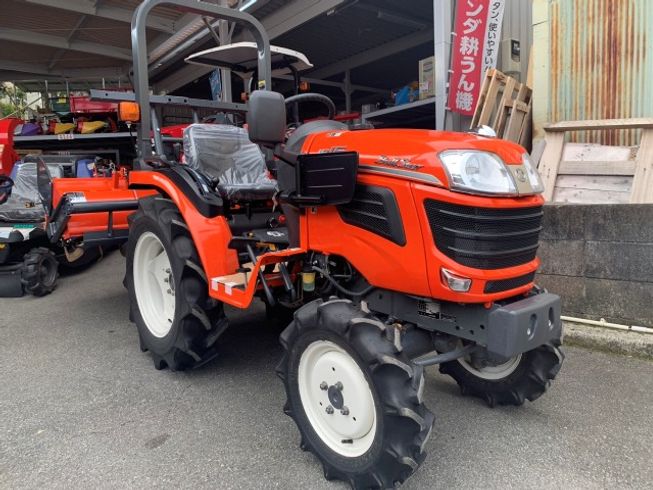 トラクター JB15X-BSMAGRF3 写真４