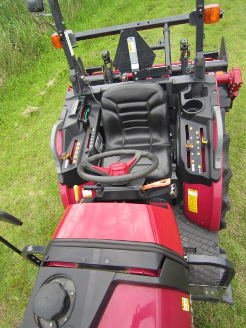 トラクター YT２２５　XUKS５　鹿児島 写真４