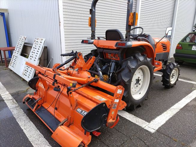 トラクター KT210 写真８