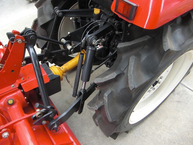 トラクター AF120VPUKS4ME 写真５