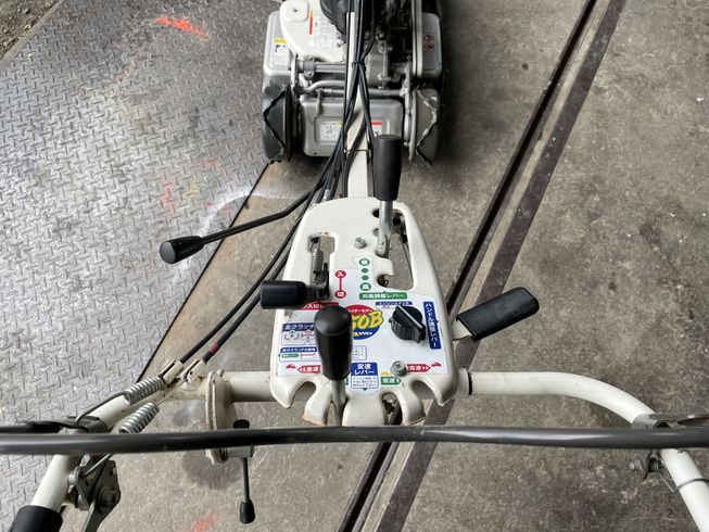 草刈機 SP850B 写真２