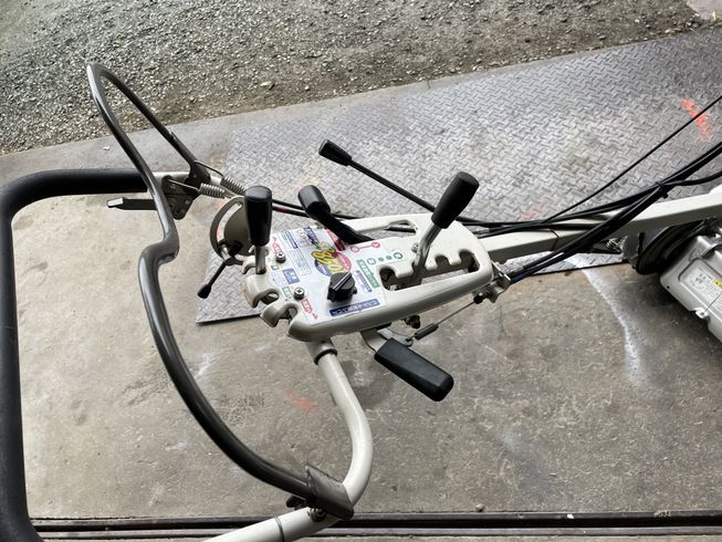 草刈機 SP850B 写真５