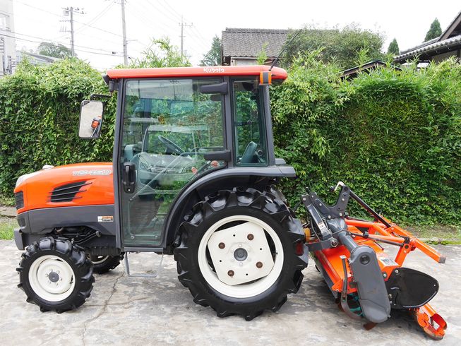 トラクター T245D 写真３