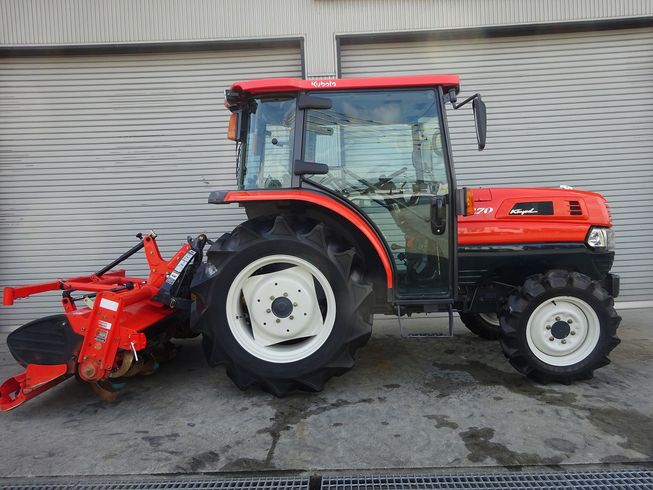 トラクター KL270QBMARP 写真３