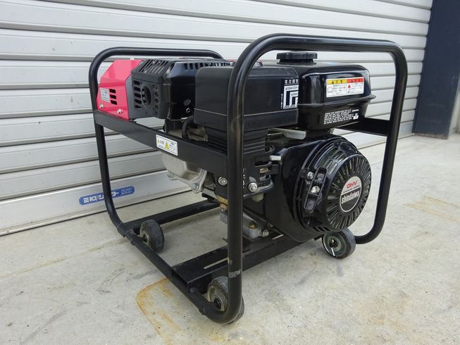 ガソリンエンジン溶接機 EW130 写真３