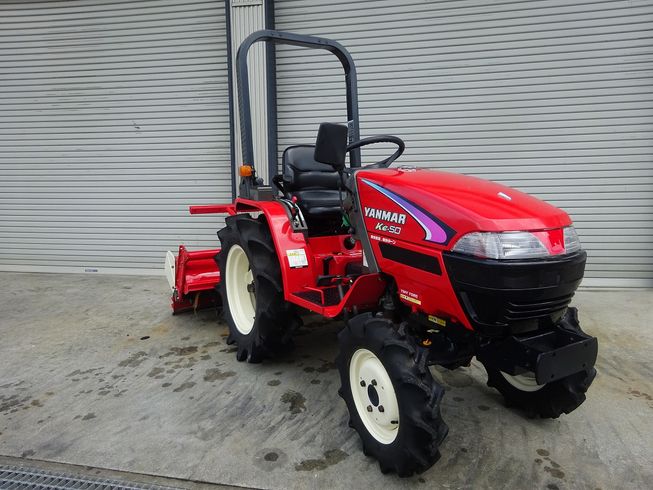 トラクター KE50 写真２
