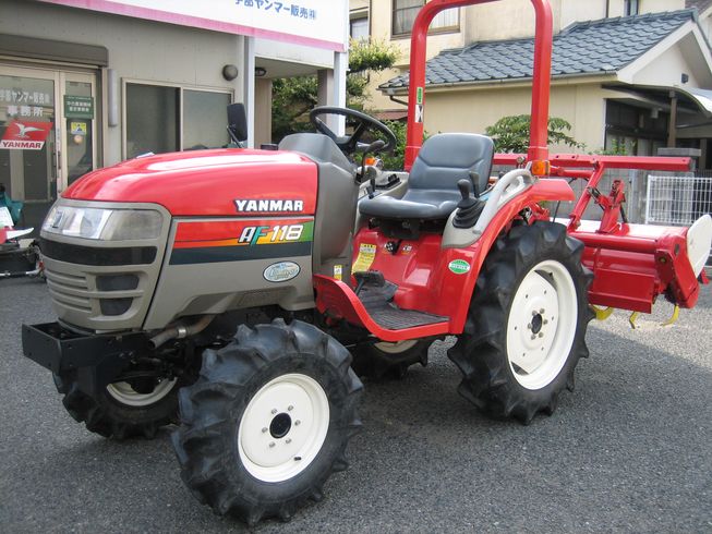 トラクター AF118VPUS4M 写真２