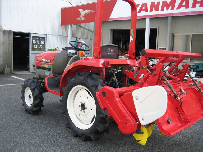 トラクター AF118VPUS4M 写真６