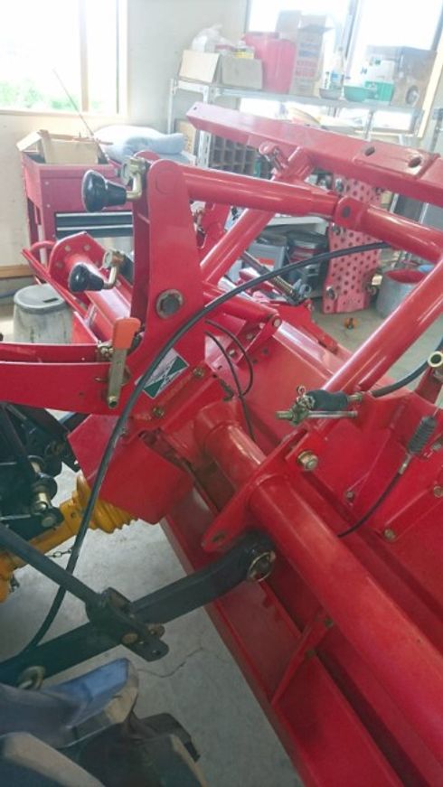 トラクター AF120UVP 写真７