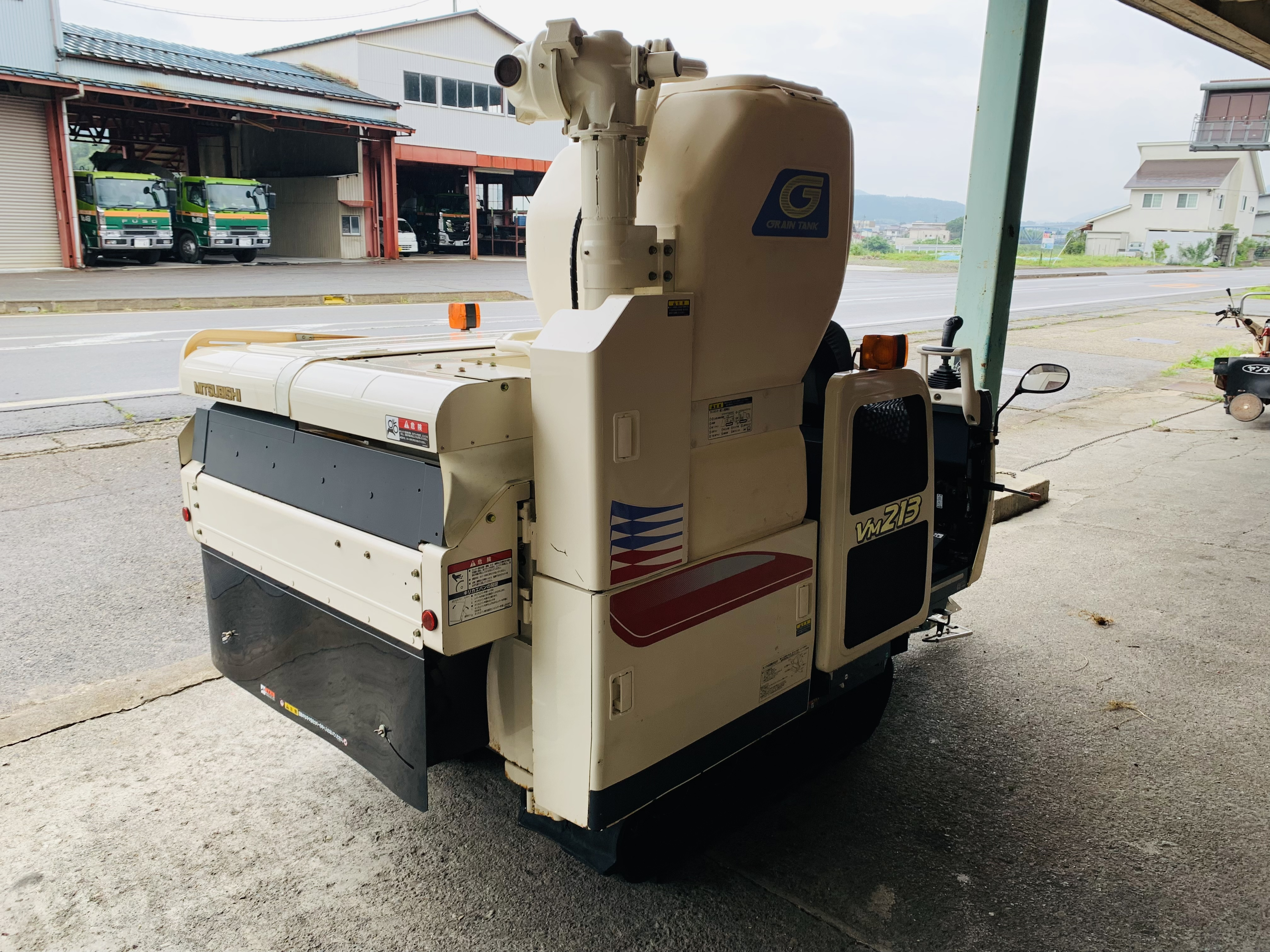 コンバイン VM213G 写真５