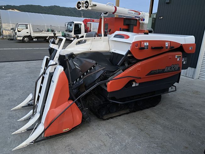 コンバイン AR320-GDXMW2 写真２