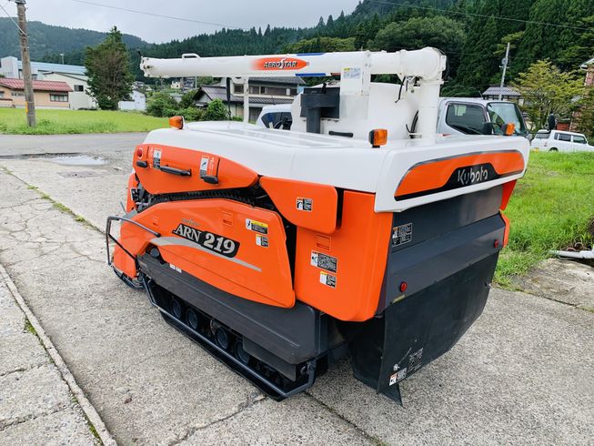 コンバイン ARN219-GDXW 写真４