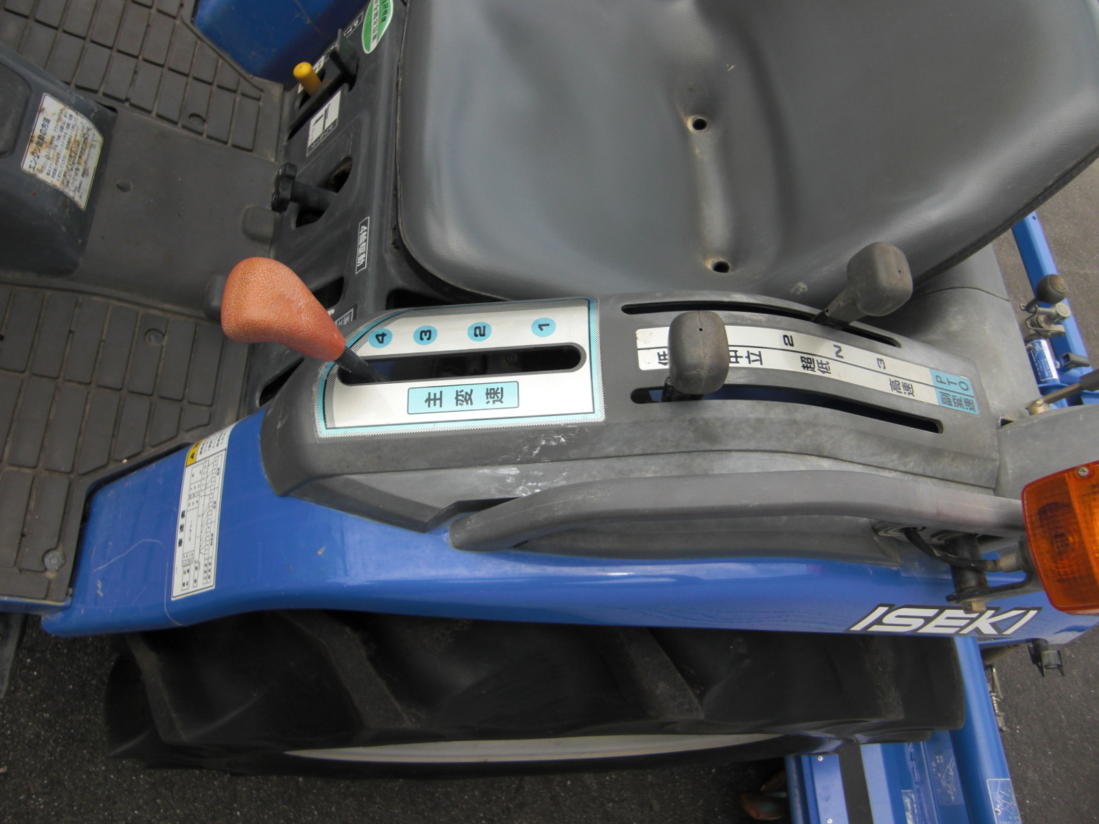 トラクター TH25B-A15VD 写真４