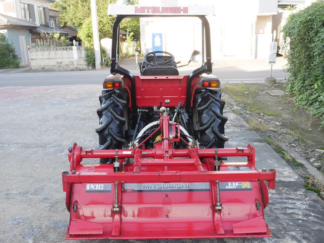 トラクター MT246 写真４