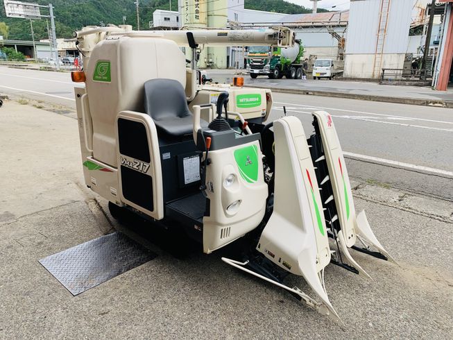コンバイン VMA217G 写真２
