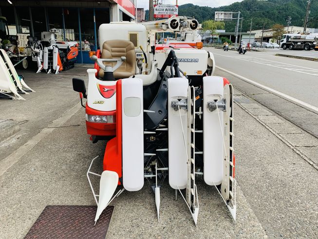 コンバイン AJ318 写真６