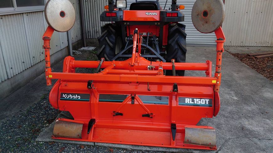 トラクター T240 写真４