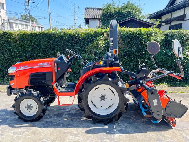 トラクター KB21 写真３