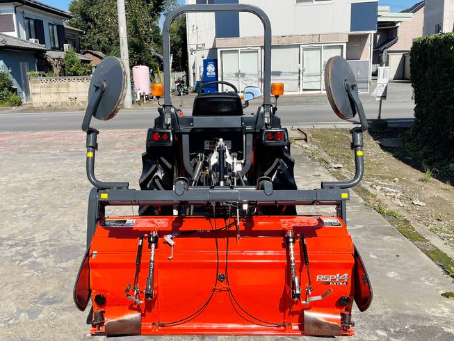 トラクター KB21 写真４