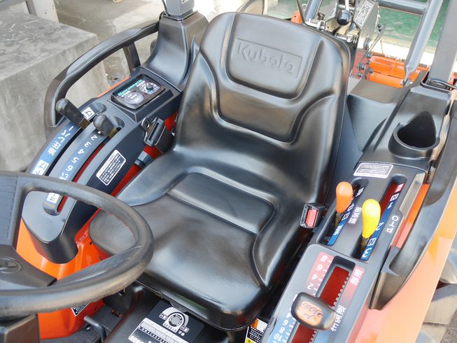 トラクター KB21 写真７
