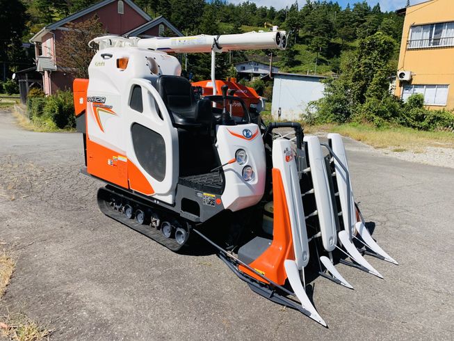 コンバイン ER320 写真２