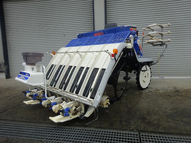 田植機 PZ50-HVRLF 写真４