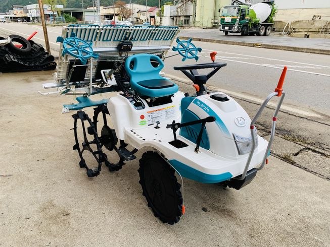 田植機 EP4 写真２