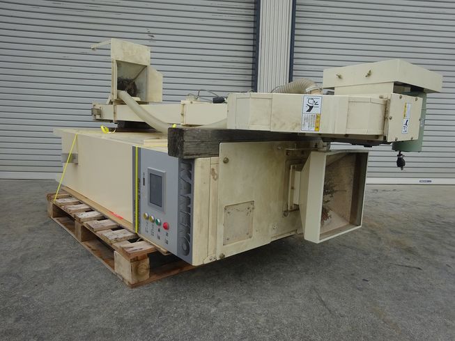 色彩選別機 TAG-05D 写真３