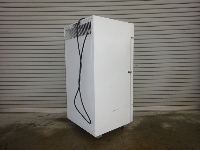 電気乾燥庫 DSJ－7－3  写真２