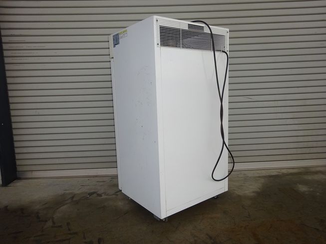 電気乾燥庫 DSJ－7－3  写真４