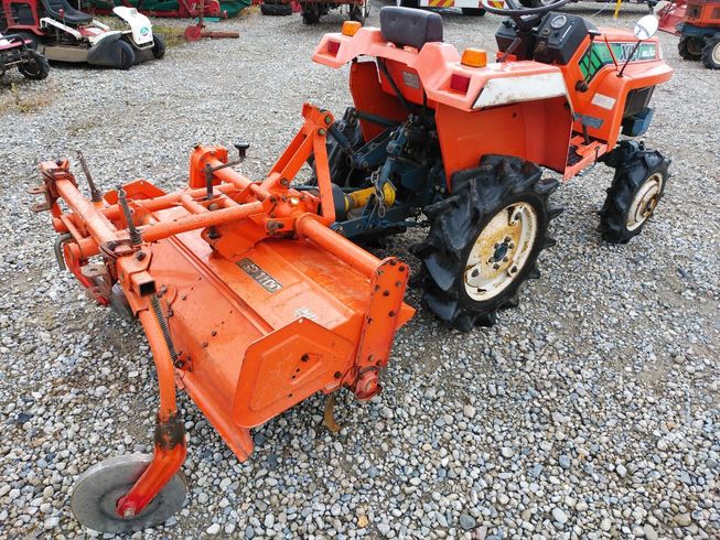 トラクター XB-1D 写真４