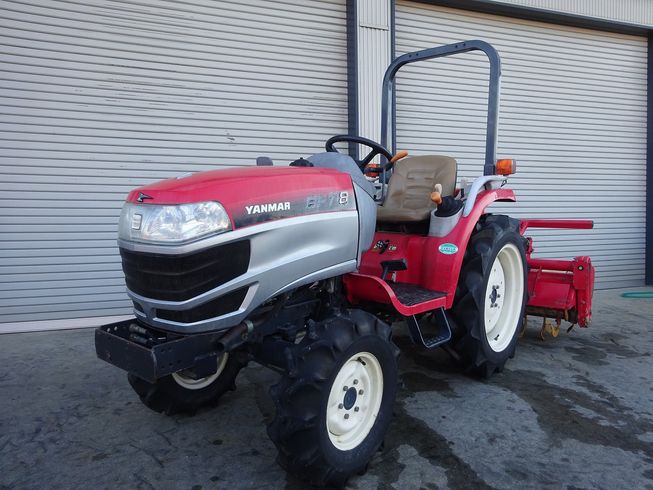 トラクター EF118 写真２