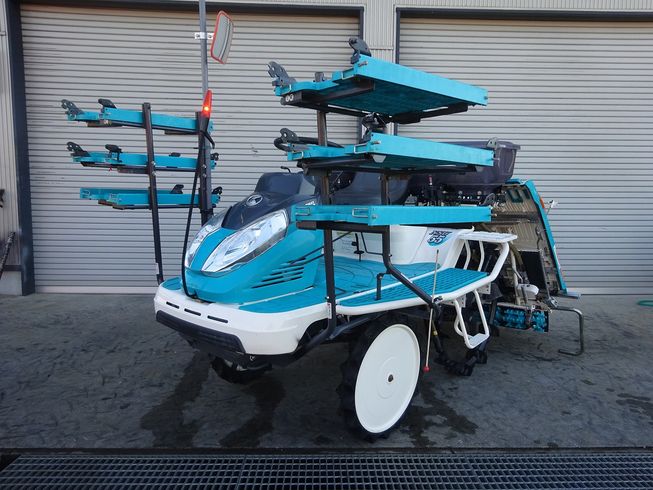 田植機 NSU55-IFR 写真２